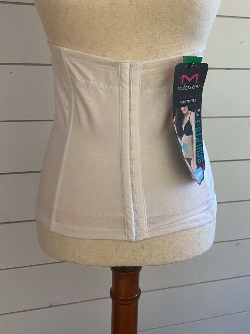 Maidenform Waist Nipper Firm Control